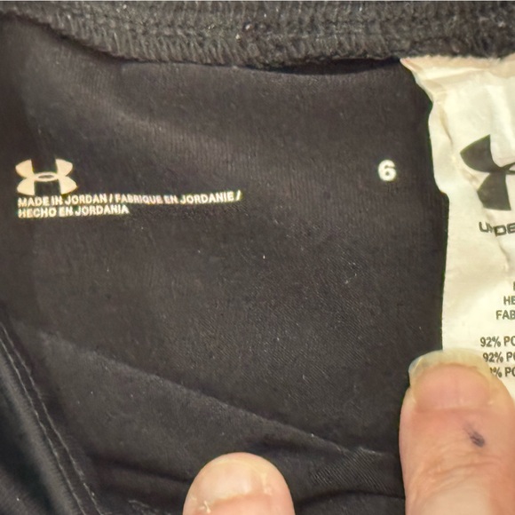 Under Armour Kids Black Leggings with Pink Logo - Picture 3 of 4